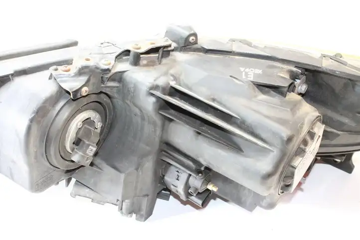 Honda Accord (2008 - 2016) Передняя фара — фото 4