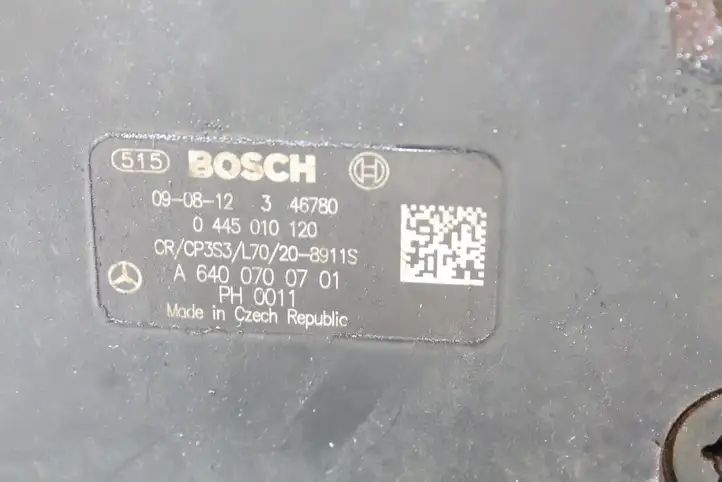 Mercedes-Benz B-class W245 (2008 - 2011) A6400700701 Механический топливный насос — фото 5