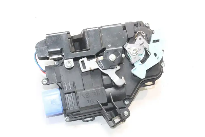 Volkswagen Touareg I (2002 - 2010) 3D2837015K Замок ручки двери — фото 3