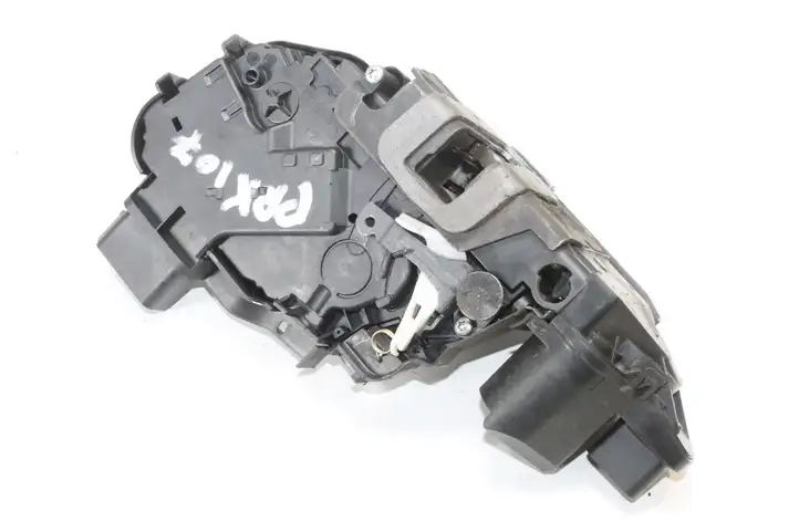 Ford Mondeo MK IV (2007 - 2014) 8S7AA21813FA Замок ручки двери — фото 4
