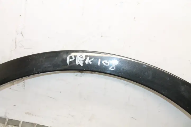 BMW X3 E83 (2003 - 2010) 3414435 Накладка колесной арки — фото 3