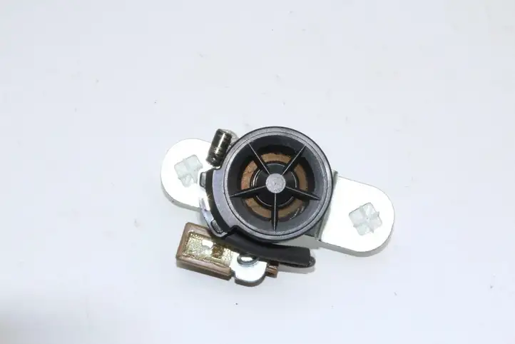 Nissan Juke I F15 (2010 - 2018) 281E11KA0A Динамики передних дверей — фото 1