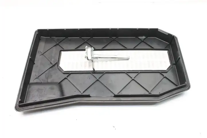 Audi Q7 4L (2005 - 2009) 7L0864643 Крышка ящика аккумулятора — фото 4