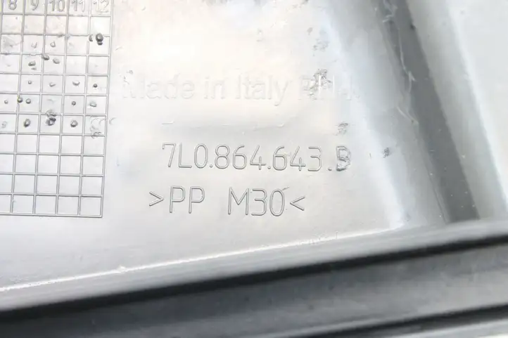 Audi Q7 4L (2005 - 2009) 7L0864643 Крышка ящика аккумулятора — фото 6