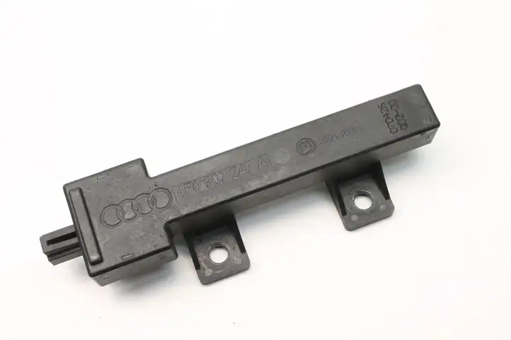 Audi Q7 4L (2005 - 2009) 4F0907247A Антенна бесключевого доступа — фото 1