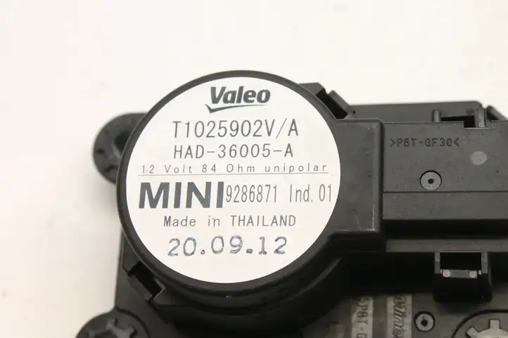 Mini Cooper Countryman R60 (2010 - 2016) 9286871 Двигатель задвижки потока воздуха — фото 6