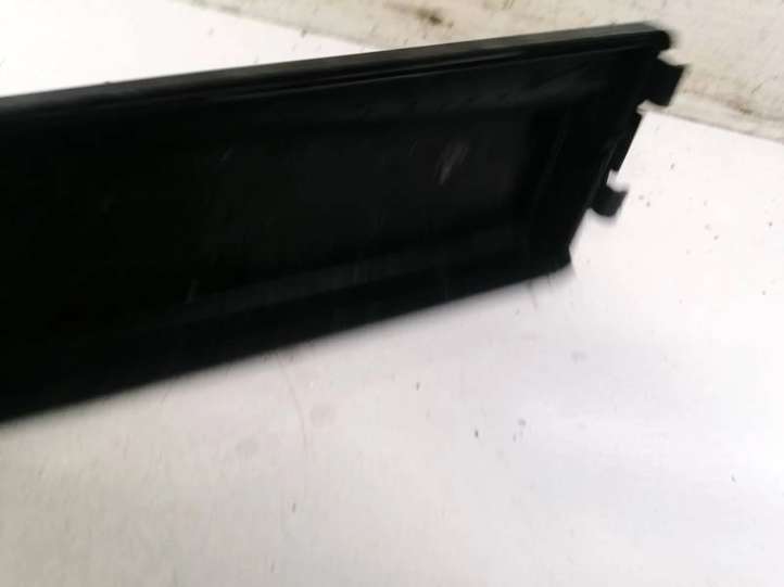 Opel Signum (2002 - 2008)  24436039 Крышка ящика предохранителей