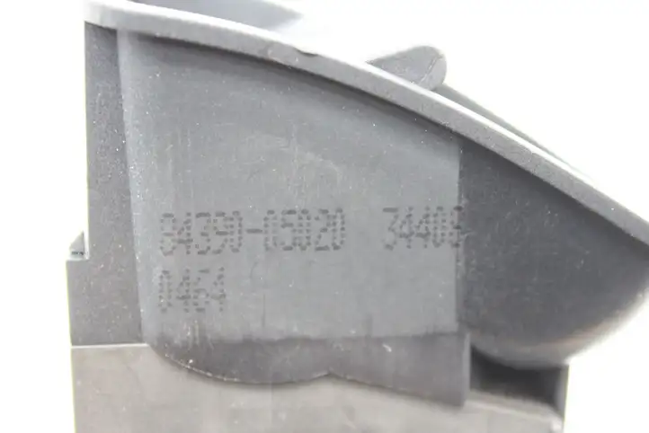 Toyota Avensis T270 (2009 - 2012) 8439005020 Кнопка ручного тормоза — фото 4