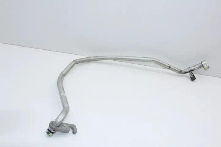 Toyota Avensis T270 (2009 - 2012) 8870705070 Трубки и шланги кондиционера — фото 1