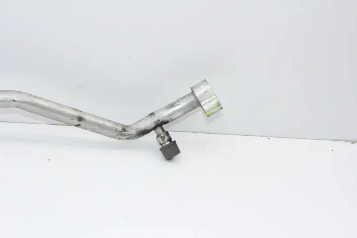 Toyota Avensis T270 (2009 - 2012) 8870705070 Трубки и шланги кондиционера — фото 4