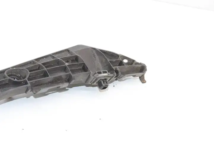 Toyota Avensis T270 (2009 - 2012) 5257605040 Кронштейн угловой части бампера — фото 4