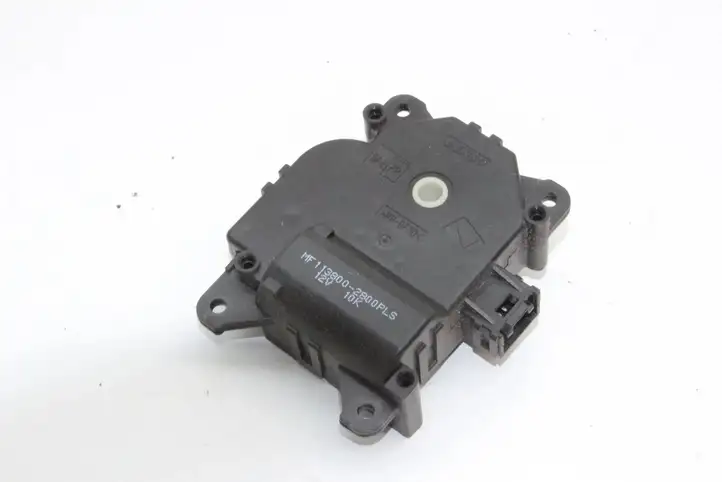 Toyota Avensis T270 (2009 - 2012) 138002800 Двигатель задвижки потока воздуха — фото 2