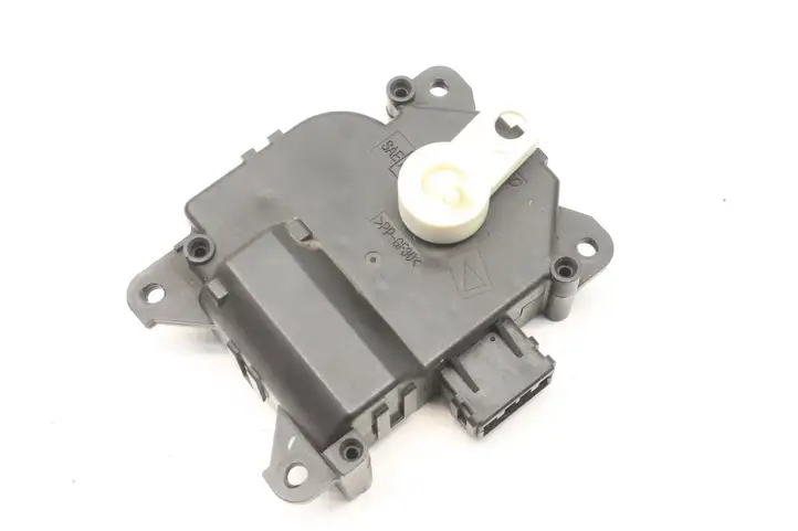 Mitsubishi Pajero (2006 - 2011) 1138002380 Двигатель задвижки потока воздуха — фото 2