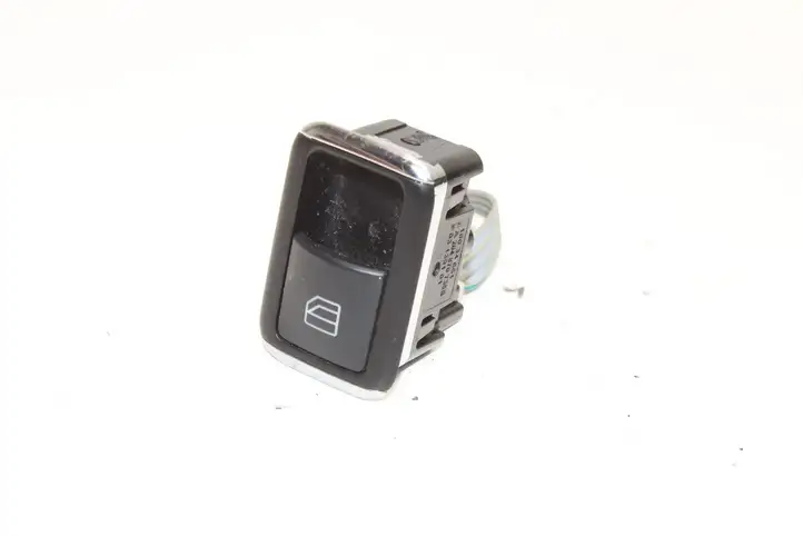 Mercedes-Benz C W204 (2007 - 2014) A2048707358 Блок кнопок стеклоподъемников — фото 1