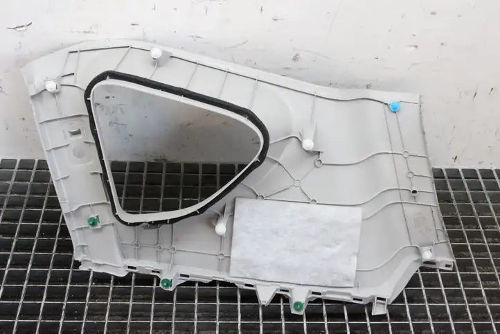 Toyota RAV 4 (XA40) (2012 - 2018) 6248042130 Обшивка стойки D нижняя — фото 4