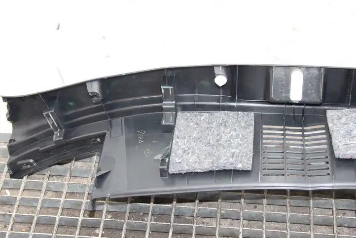 Toyota RAV 4 (XA40) (2012 - 2018) 5838742060 Отделка порога багажника — фото 6