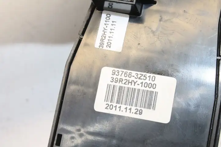 Hyundai i40 (2011 - ) 937663Z510 Кнопка ручного тормоза — фото 5