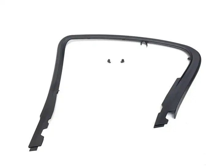 BMW 5 G30 G31 (2016 - ) 7384928 Накладка стекла задней двери — фото 5