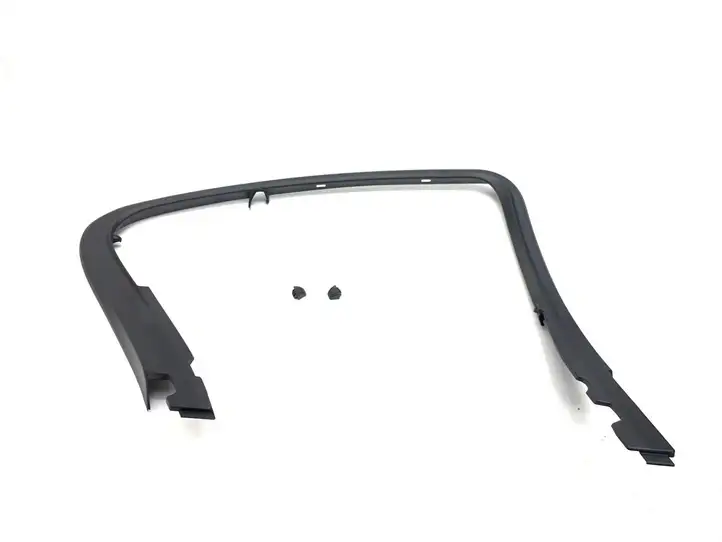 BMW 5 G30 G31 (2016 - ) 7384941 Накладка стекла задней двери — фото 1