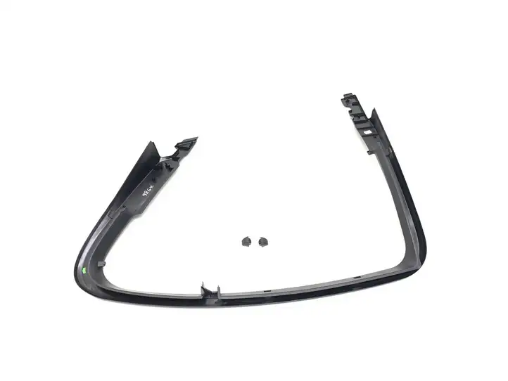 BMW 5 G30 G31 (2016 - ) 7384941 Накладка стекла задней двери — фото 5