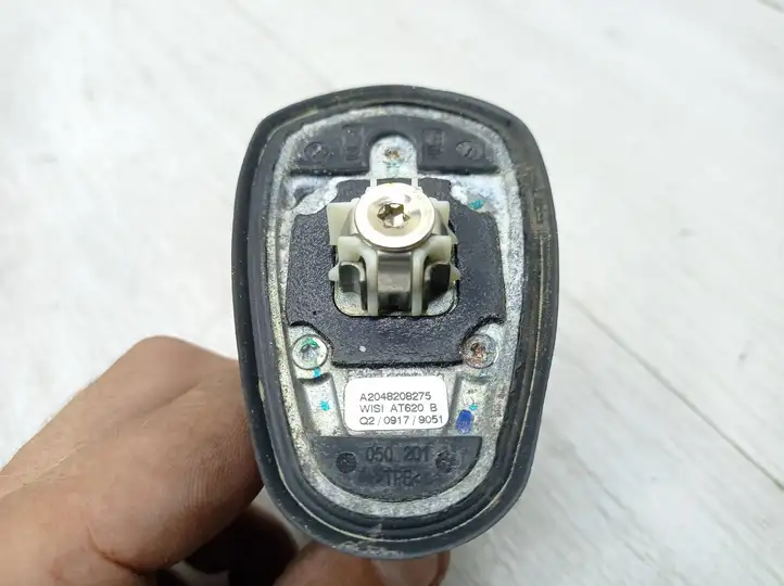 Mercedes-Benz C W204 (2007 - 2014) A2048208275 GPS антенна — фото 4