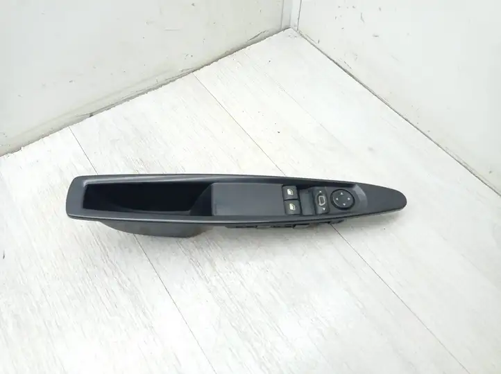 Citroen C4 (2004 - 2008) 9651464277 Кнопка стеклоподъемников — фото 5