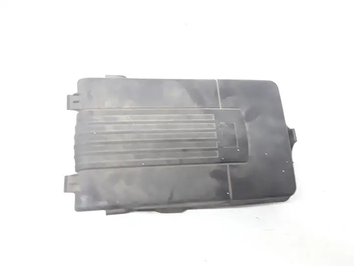 Volkswagen Jetta V (2005 - 2010) 1K0915443A Крышка ящика аккумулятора — фото 1