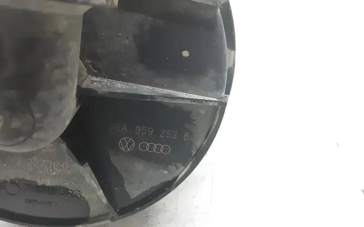 Audi A4 S4 B6 8E 8H (2000 - 2006) 06A959253B Насос вторичного воздуха — фото 2