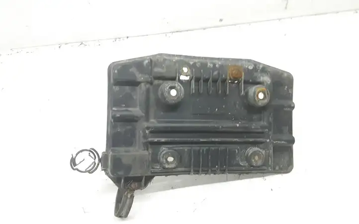 Opel Movano A (1998 - 2010) 820098411 Площадка аккумулятора — фото 2