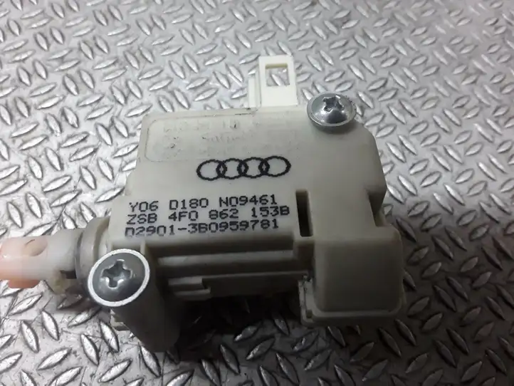 Audi A6 S6 C6 4F (2004 - 2008) 4F0862153B Мотор центрального замка — фото 2