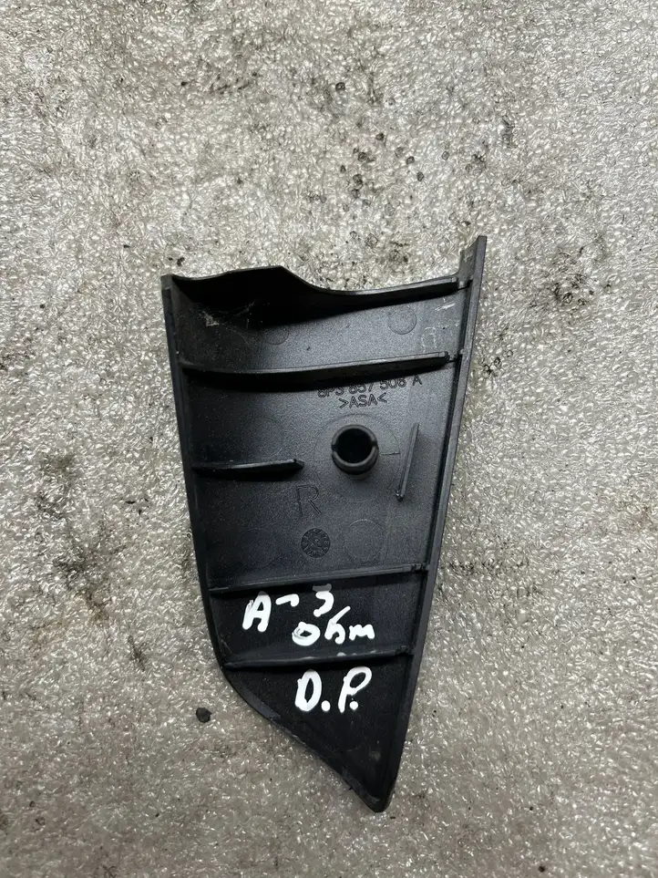 Audi A3/S3 8P (2003 - 2005) 8P3857506A Прочие детали салона — фото 2