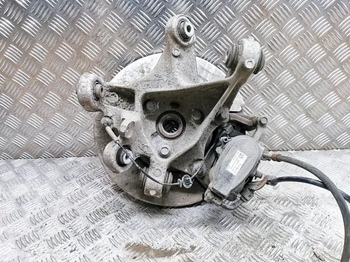 Tesla Model 3 (2017 - 2023)  1044411-00-F Ступица