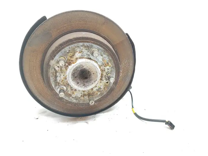 Hyundai i30 (2012 - 2015)   Ступица