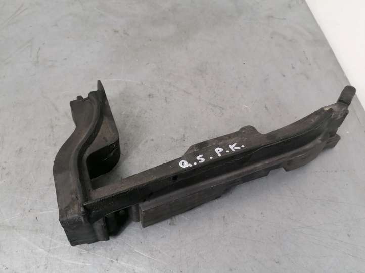 8R0823731A Audi Q5 SQ5 Putoplastas sparno