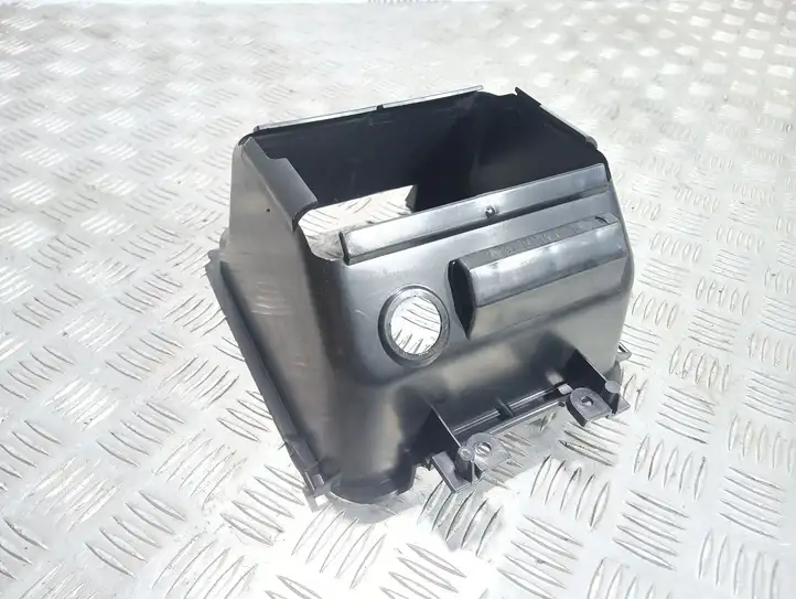 Land Rover Range Rover L322 (2002 - 2005) 8264232 Прочие детали салона — фото 2