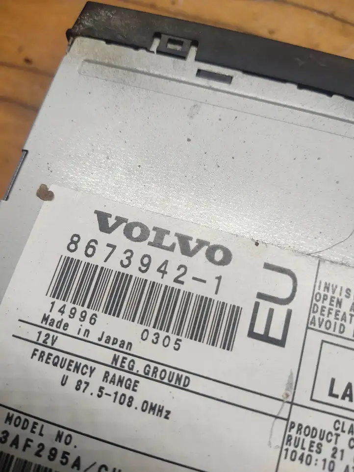 Volvo V70 (2004 - 2007)  86739421 Считывающее устройство CD/DVD навигации (GPS)