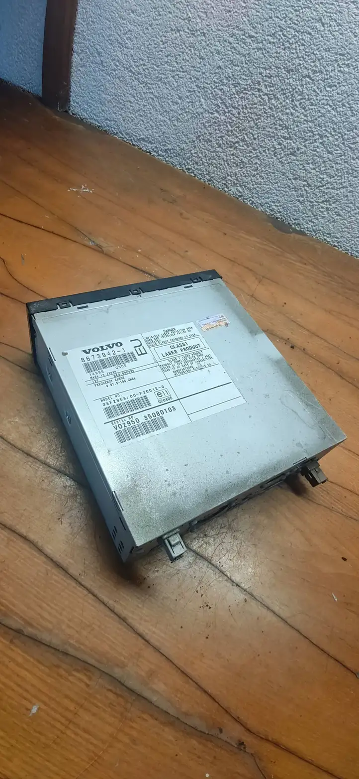 Volvo V70 (2004 - 2007)  86739421 Считывающее устройство CD/DVD навигации (GPS)