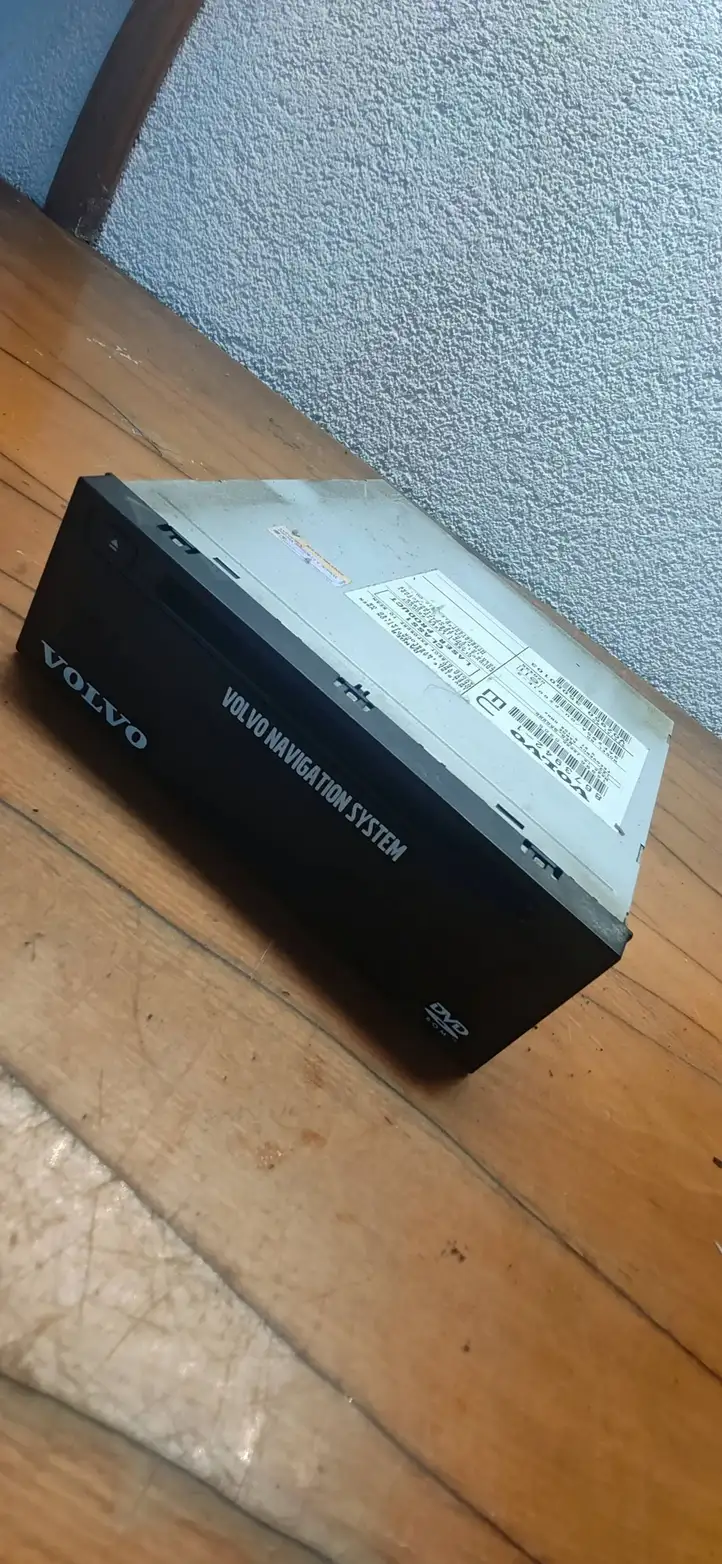Volvo V70 (2004 - 2007)  86739421 Считывающее устройство CD/DVD навигации (GPS)