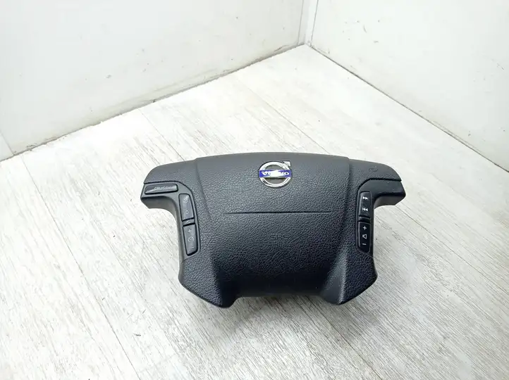 Volvo V70 (2004 - 2007) 30754313 Подушка безопасности руля — фото 4