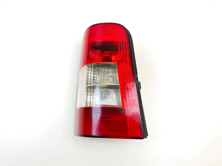 Citroen Berlingo (2003 - 2007) 9657977080 Задний фонарь в кузове — фото 1