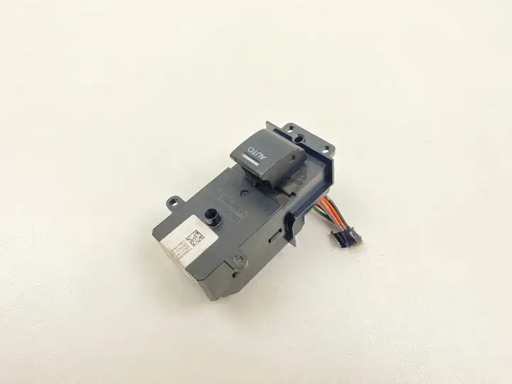 Honda CR-V (2006 - 2009) 79880889 Кнопка стеклоподъемников — фото 1