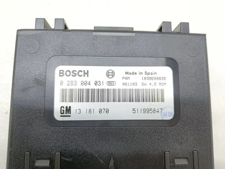 Opel Vectra C (2005 - 2009) 13181070 Блок управления парктрониками — фото 8