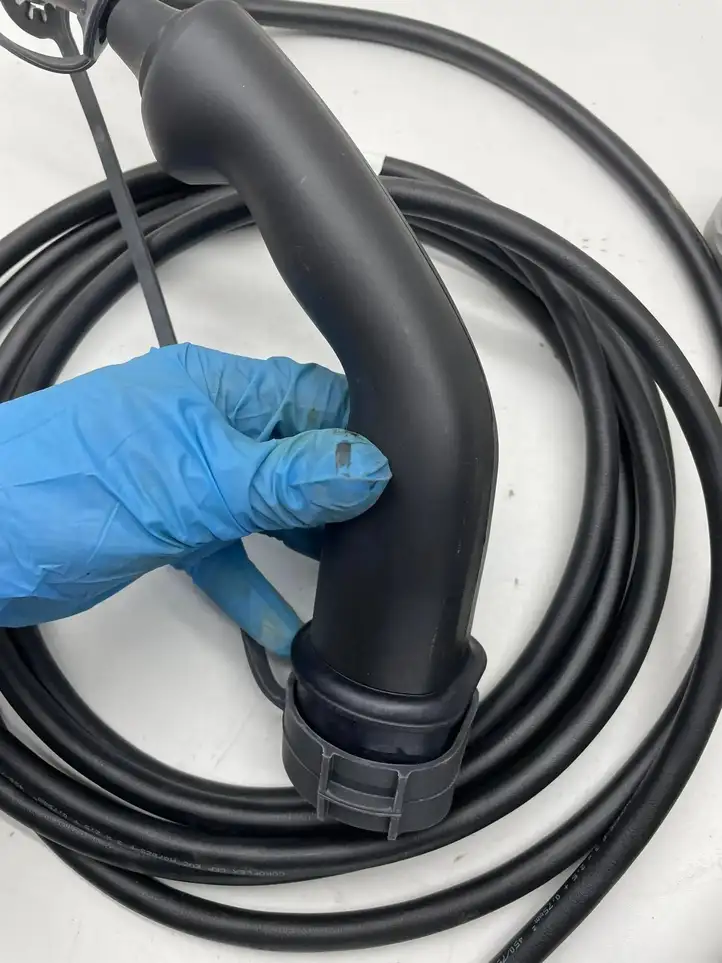Mitsubishi Eclipse Cross (2018 - ) 9482A429 Кабель для зарядки электромобилей — фото 4
