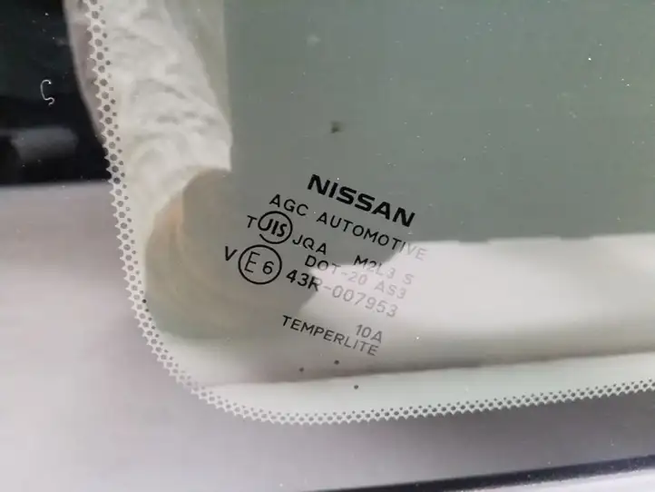Nissan X-Trail T32 (2014 - 2021) Заднее боковое стекло — фото 2