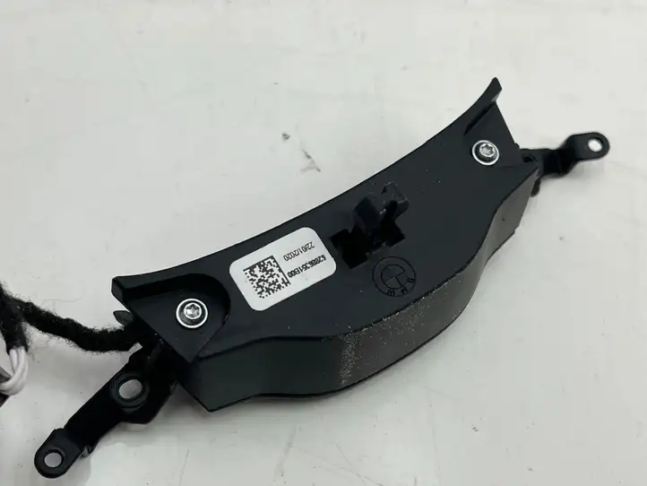 BMW 3 G20 G21 (2019 - ) 62886351B00 Кнопки на рулевом колесе — фото 3