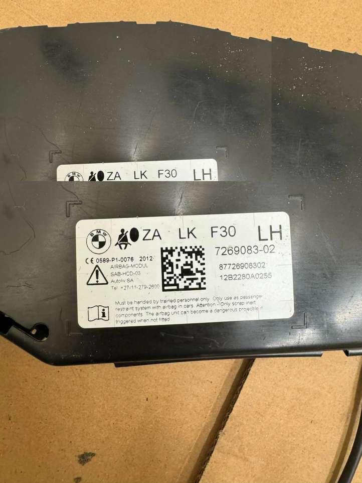 BMW 3 F30 F35 F31 (2012 - 2018)  7269083 Боковая подушка безопастности (стойка)