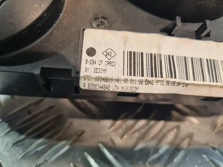 Renault Megane II (2002 - 2005) 8200344840 Управление климат контролем — фото 3