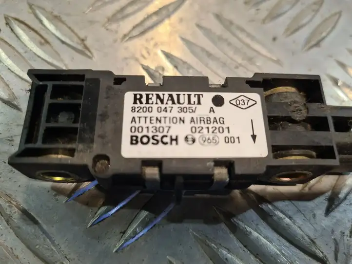 Renault Clio II (2001 - 2005) 8200047305 Датчик удара SRS — фото 3