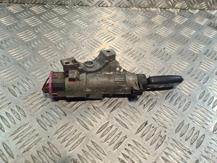 Volkswagen Polo (2001 - 2005) 4B0905851C Замок зажигания — фото 3