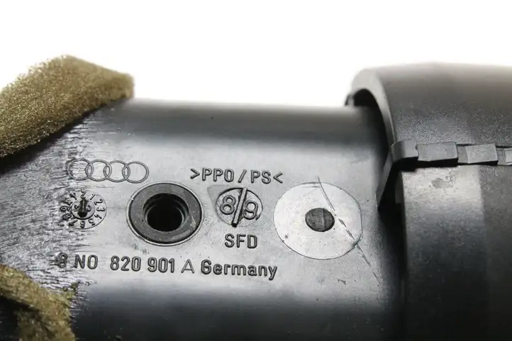 Audi TT Mk1 (2003 - 2006) 820901A Воздушная решетка панели — фото 3